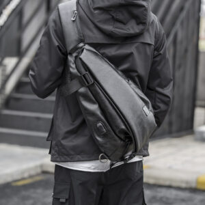 Waterproof pu leather single shoulder messenger bag